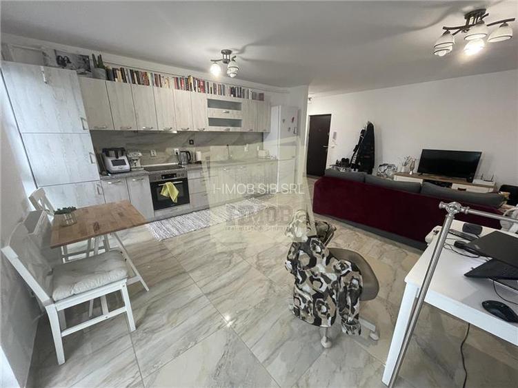 Apartament cu 2 camere si terasa in City Residence - 6