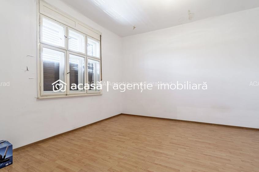 Două case pe Calea Radnei comision 0 - 5