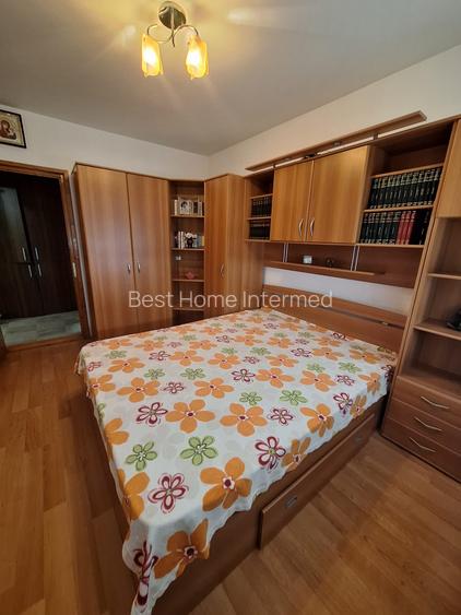 Abator, Sos. Mangaliei, 2 decomandate, 52 mp, mobilat si utilat, gaze, 400 Euro - 5