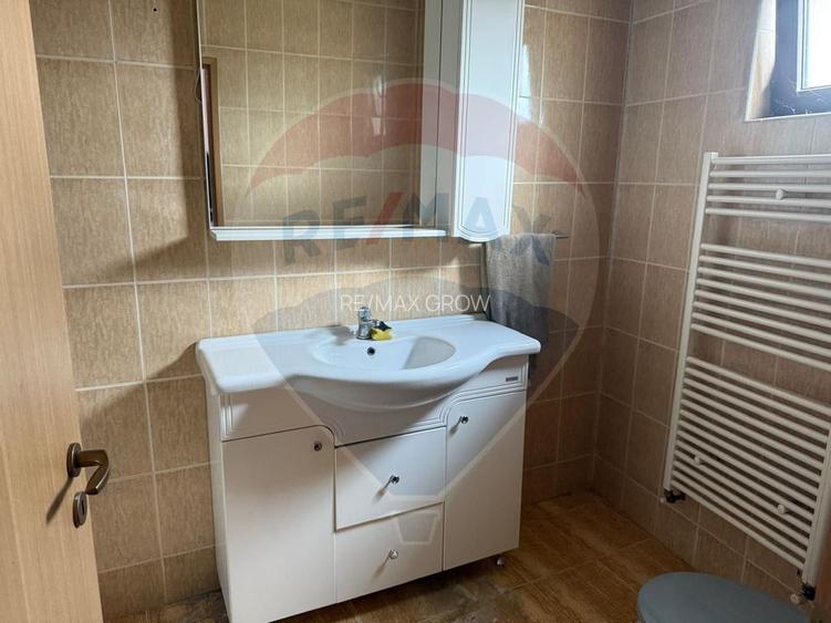 Casă / Vilă de &icirc;nchiriat pretabila muncitori - 8