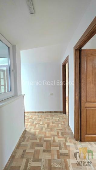 Unirii- Sfanta Vineri E+M/ 300mp / It/Creatie / Birouri - 20