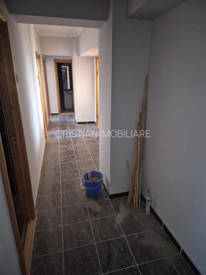 LIBER! 4 camere transformat in 3 camere, bloc cu lift, decomandat, Bariera - 5