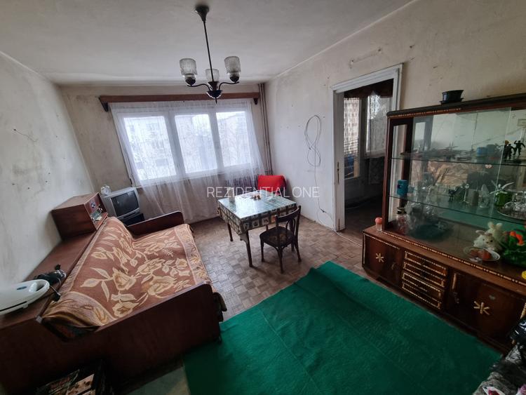 Clinica Luxor- 9 Mai- Ultracentral-3 camere/etaj 3, necesită renovare - 4