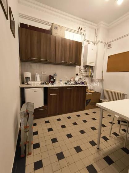 Dacia- Piata Spaniei- Birou - 13