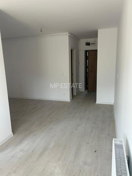 Garsoniera cu Gradina / Hils Republica / 500 m  Metrou / - 2