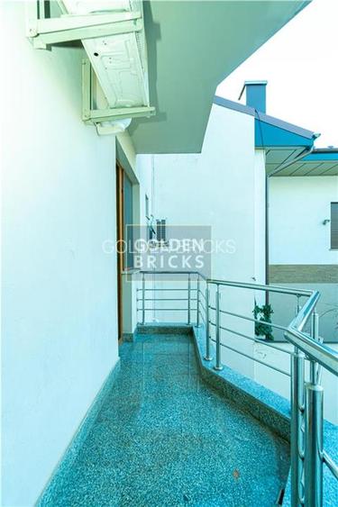 Piata Victoriei | Parter si etaj in vila | Garaj | 160mp - 17