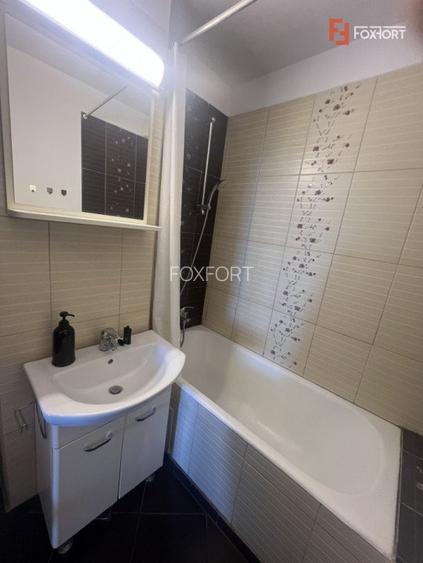 Apartament cu 3 camere decomandat, zona Girocului - 10