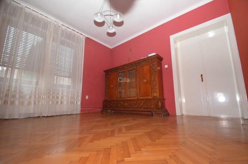 propietar vând casă in zonă centrală  - 5