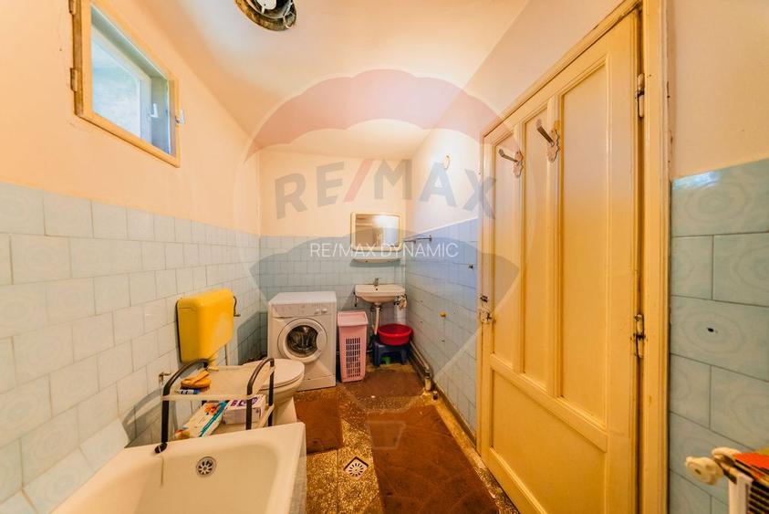 Casă cu 3 camere de vânzare în zona Gai, teren de 1249mp - 24