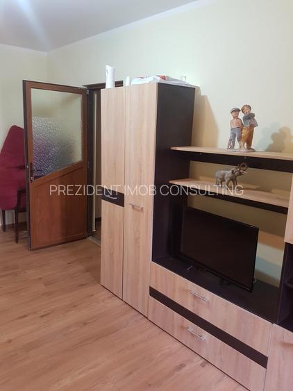 Apartament 2 camere decomandat 5 minute metrou Tineretului - 10