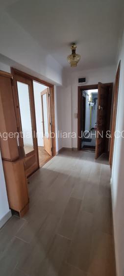 Vand apartament 3 camere, ultracentral, Pitesti, Maior Sontu-Republici - 12