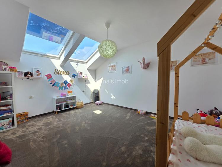 Casa individuala 4 camere | Sanpetru – zona Triaj | 915 mp teren | Comision 0% - 7