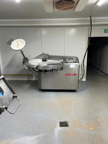 Fabrica de preparate din carne , total functionala, dotata si utilata la cheie! - 16