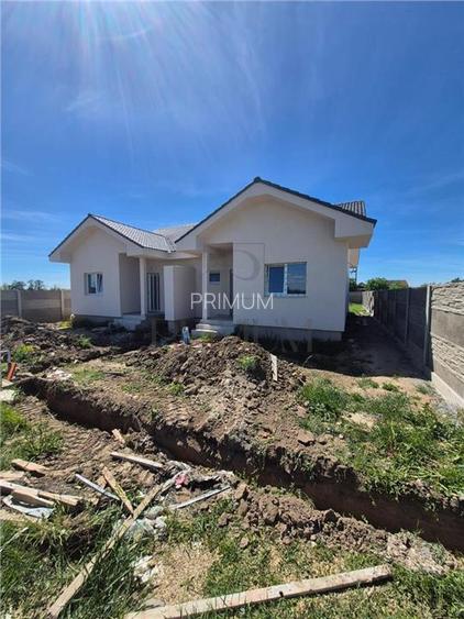 DUPLEX LA ASFALT SI TOATE UTILITATILE LA PRET DE APARTAMENT  POSIBILITATE MANSAR - 3