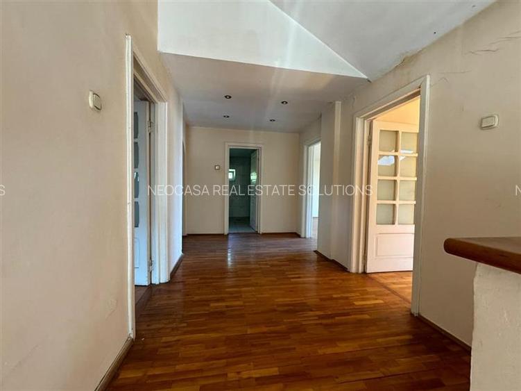 Vila Iancu Nicolae // 450 mp utili // 841 mp teren // Necesita renovare - 11