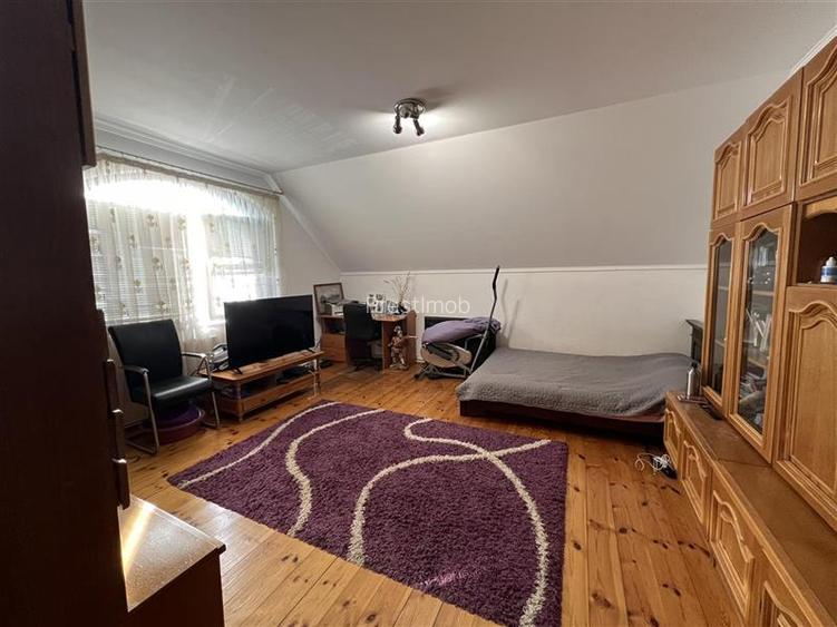 Casa de inchiriat in zona Moca de 380 mp utili, cu piscina si curte de 733 mp - 10