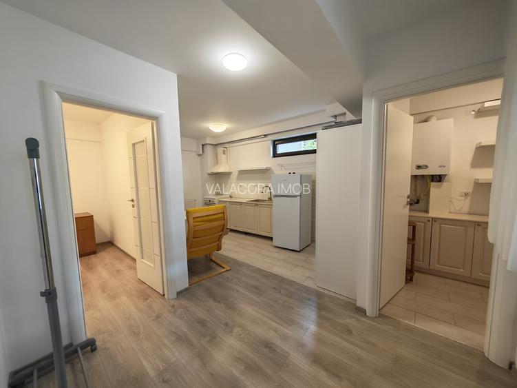 Studio Calea Calarasilor | P-ta Muncii | bloc 2015 | Comision zero - 2