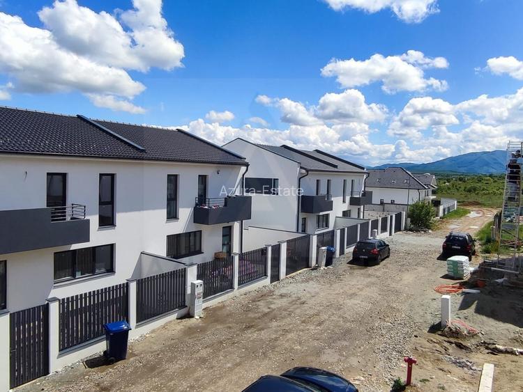 Casa la cheie cu 4 camere 2 bai curte 185 mp liberi pe Calea Cisnadiei - 2