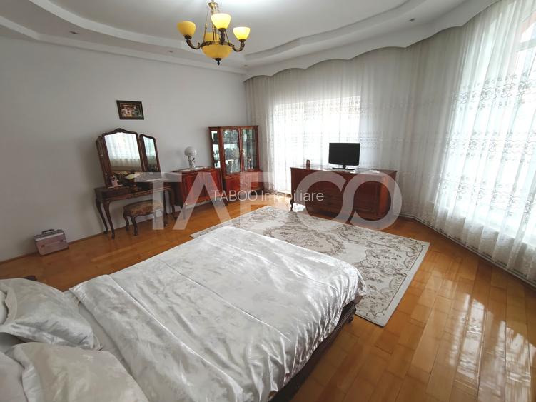 Casa mobilata si utilata - 5 camere spatioase 2 bai de inchiriat Sibiu - 21