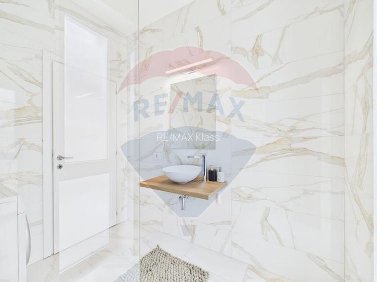 Vila eleganta cu piscina si terasa generoasa – zona Erou Iancu Nicolae - 12