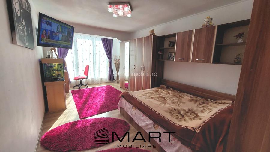 Garsoniera decomandata si curte proprie in Piata Cluj - 3
