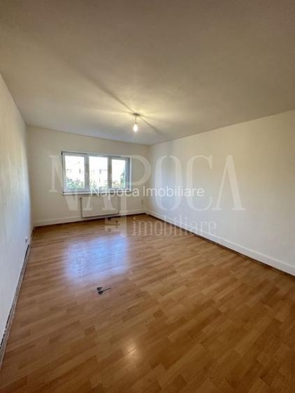 Apartament 3 camere de vanzare in Manastur, Cluj Napoca - 2