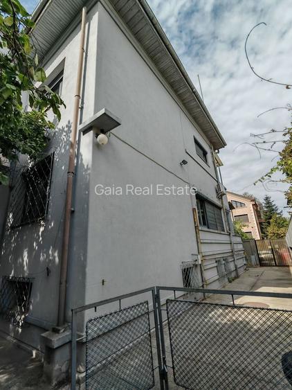 Vilă interbelică – Casin / Domenii – ideală clinica/ resedinta/ sediu / ambasada - 4