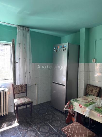 Vand apartament 2 camere - 8