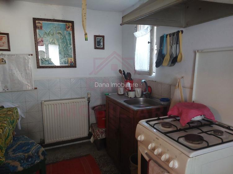 CASĂ 5 CAMERE\ OȚELU-ROȘU\ZONA CIREȘA \ COMISION 0% - 13