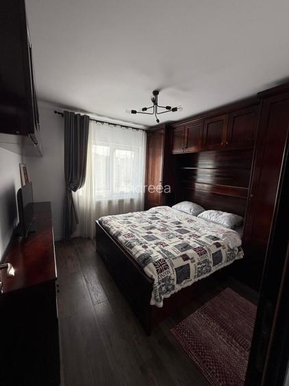 Persoana fizica vand  apartament cu doua camere decomandat – Zona Dacia, Iasi - 5