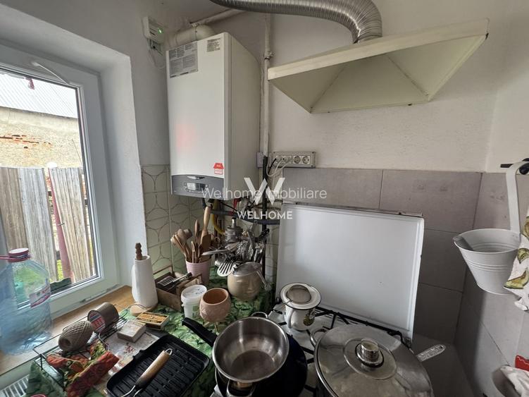 Casa individuala in Arpasu de Sus, teren mare, partial renovata - 11