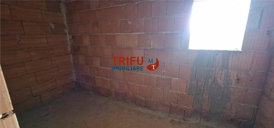 Casă de vânzare 4 camere zona Valea Popii