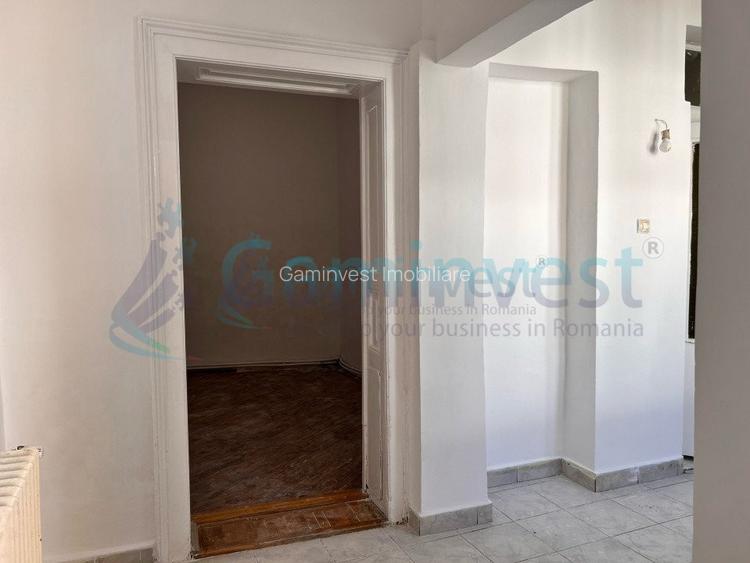 Apartament cu 3 camere de vanzare, ultracentral, Oradea, Bihor