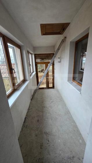 Două case de vânzare, curte comună, 4 camer 110mp, 50 ari Cristeștii Ciceului