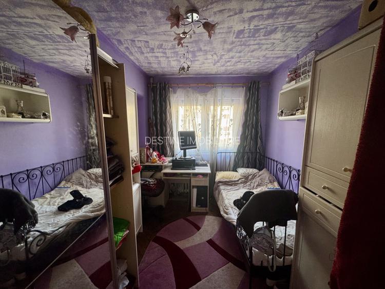 Apartament 3 camere ultracentral etaj 1 Simeria  - 8