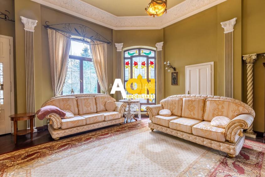 Casa din secolul XIX, ultrafinisata, ultracentral, 855 mp teren - 2