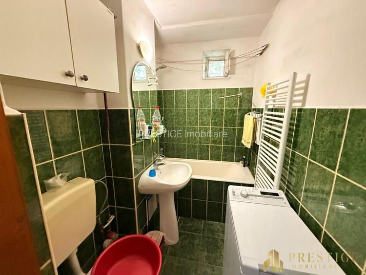 Apartament cu 2 camere tip B de vanzare pe str. Splaiul Crisanei  - 11