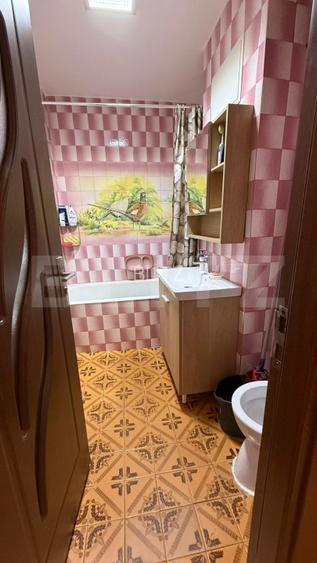 Apartament de vanzare, cu 2 camere, decomandate - 7