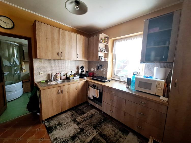 Case în Băile 1Mai - 1