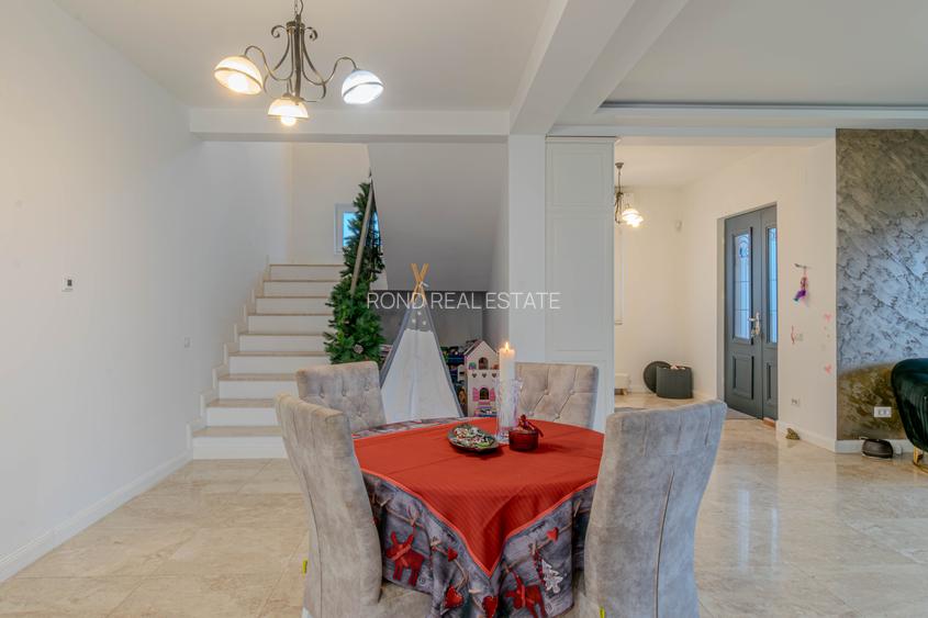 Locuinta construită pentru a fi locuită, nu doar admirată, complet mobilata - 33