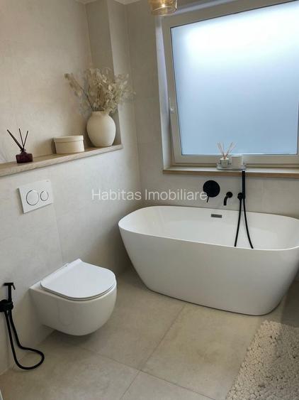 Casa finisata modern, terasa, curte, zona accesibila, Borhanci - 3