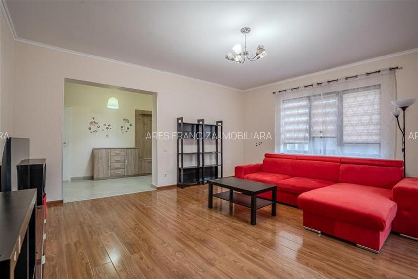 DOMNESTI,VILA INDIVIDUALA,4 CAMERE,258 MP,TEREN 700 MP,AN 2017 - 2