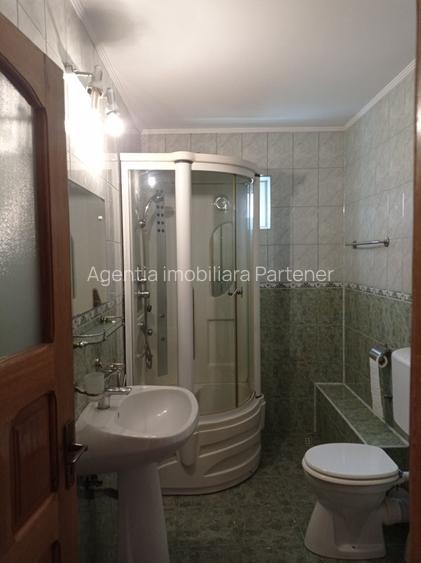 casa / vila Gavana 3  , mobilata / utilata , finisaje clasice ! - 13