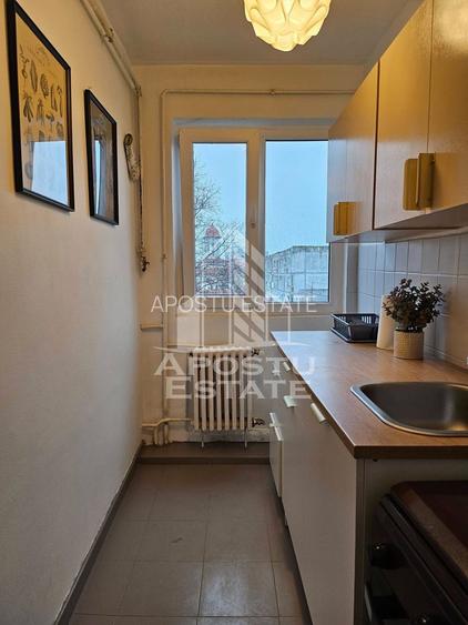 Apartament 2 camere , semidecomandat, 39mp utili, et.4/4, zona Dacia - 8