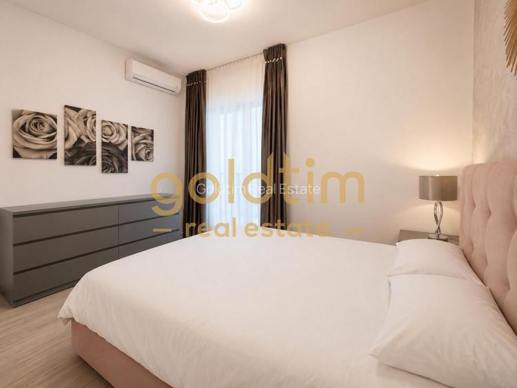 FIRST RENT/ IANCU NICOLAIE/ PRIVELISTE LAC/ PARCARE/ DRESSING - 22