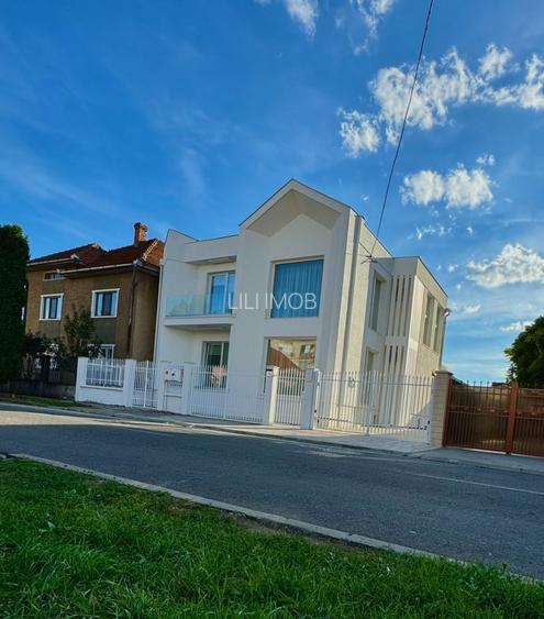 Casă cu 5 camere în Mărăști - 5