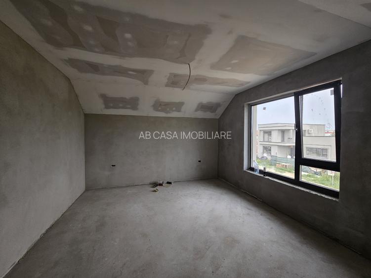 Duplex nou, P+M, 1 apartament la cheie, 1 la alb, Moșnița Nouă, comision 0% - 16