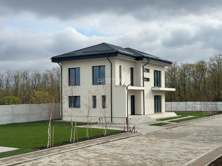 Ultima VILĂ la OFERTĂ  – preț special 210.000 € + TVA! - 34