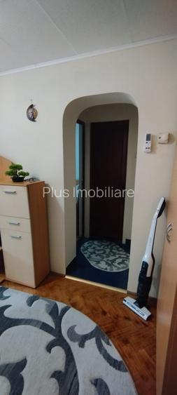 APARTAMENT 2 CAMERA, SEMIDECOMANDAT, MOBILAT SI UTILAT, PODU ROS - 3