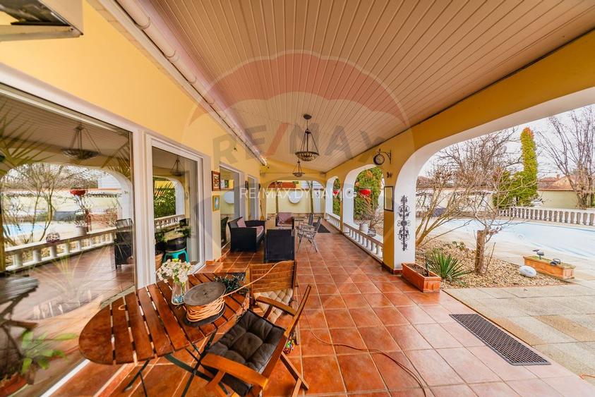 Vilă cu 4 camere de vânzare 921 mp zona Subcetate,Arad - 30